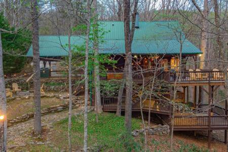 Вилла Family Fun-Relax-Mtn View-Game Rm-Hottub Блу-Ридж Экстерьер фото