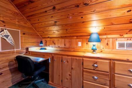 Вилла Family Fun-Relax-Mtn View-Game Rm-Hottub Блу-Ридж Экстерьер фото